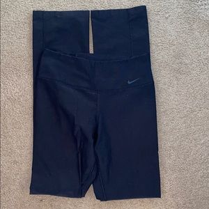Nike | Dir-Fit Yoga Pants
